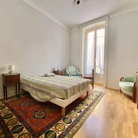 'le Regina', Vue Mer, Plein Centre, Unique Appartement Menton