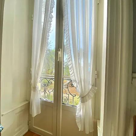 Appartamento 'le Regina', Vue Mer, Plein Centre, Unique